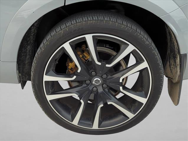 Used 2025 Volvo XC60 B5 Ultra w/ Protection Package Premier image 9