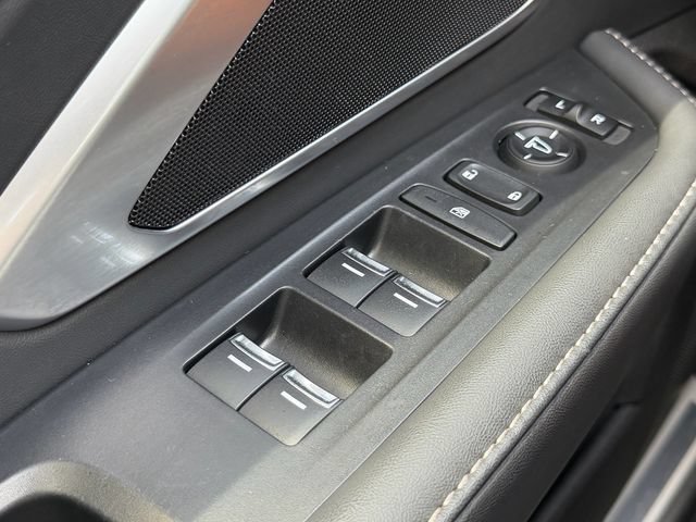Certified 2025 Acura RDX SH-AWD image 30
