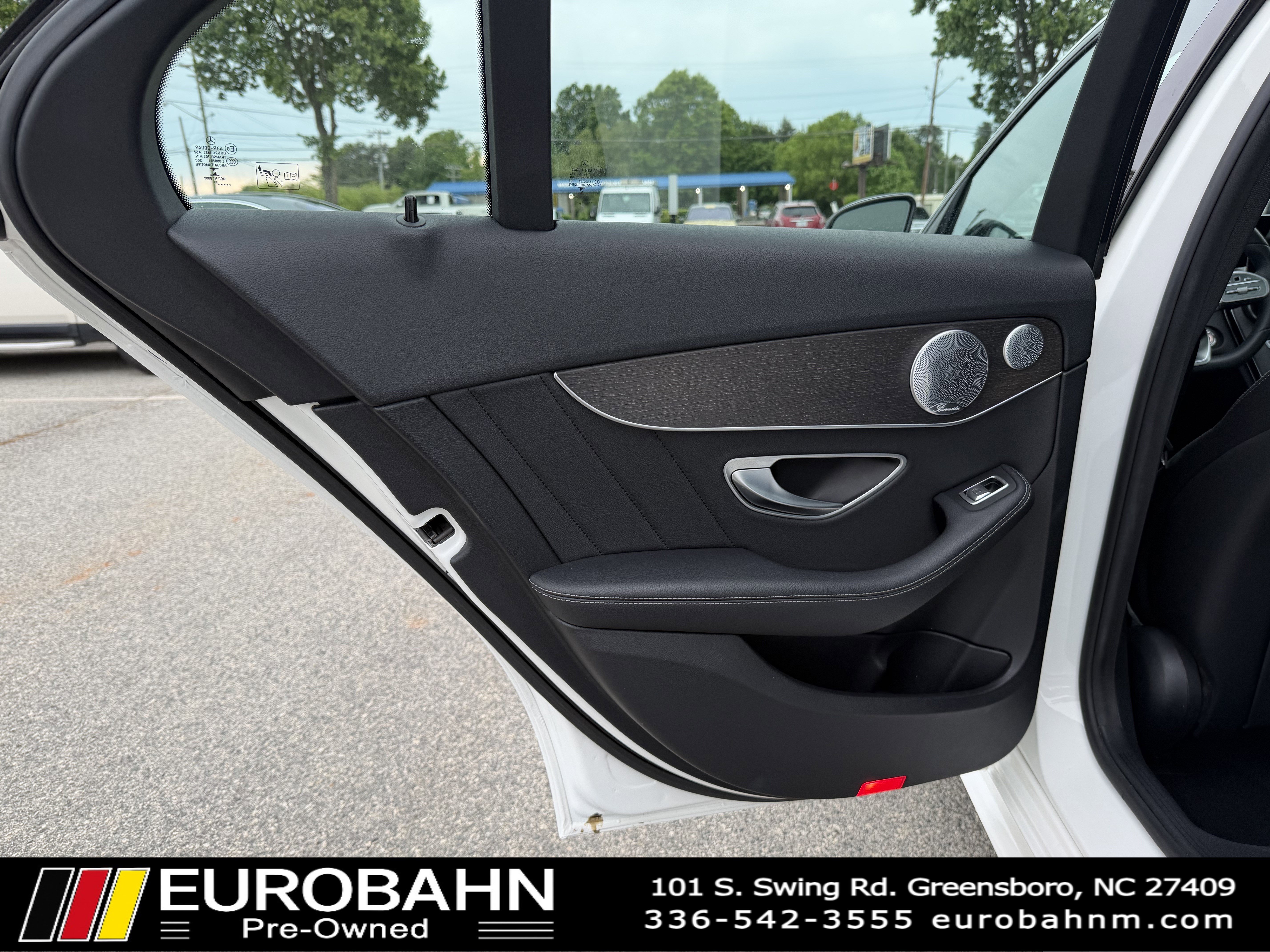 Used 2019 Mercedes-Benz C 300 4MATIC Sedan image 12