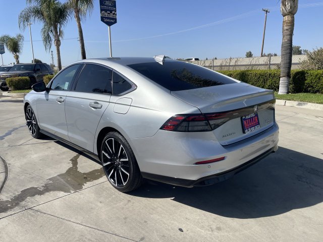 Used 2025 Honda Accord Touring image 6