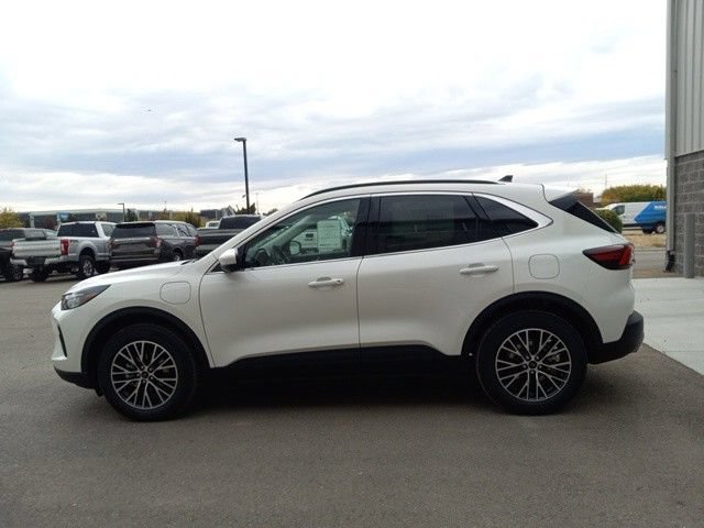 New 2025 Ford Escape SE w/ PHEV Premium Package FWD image 6