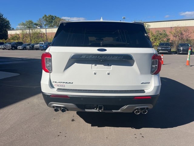Used 2023 Ford Explorer Platinum w/ Technology Package image 6
