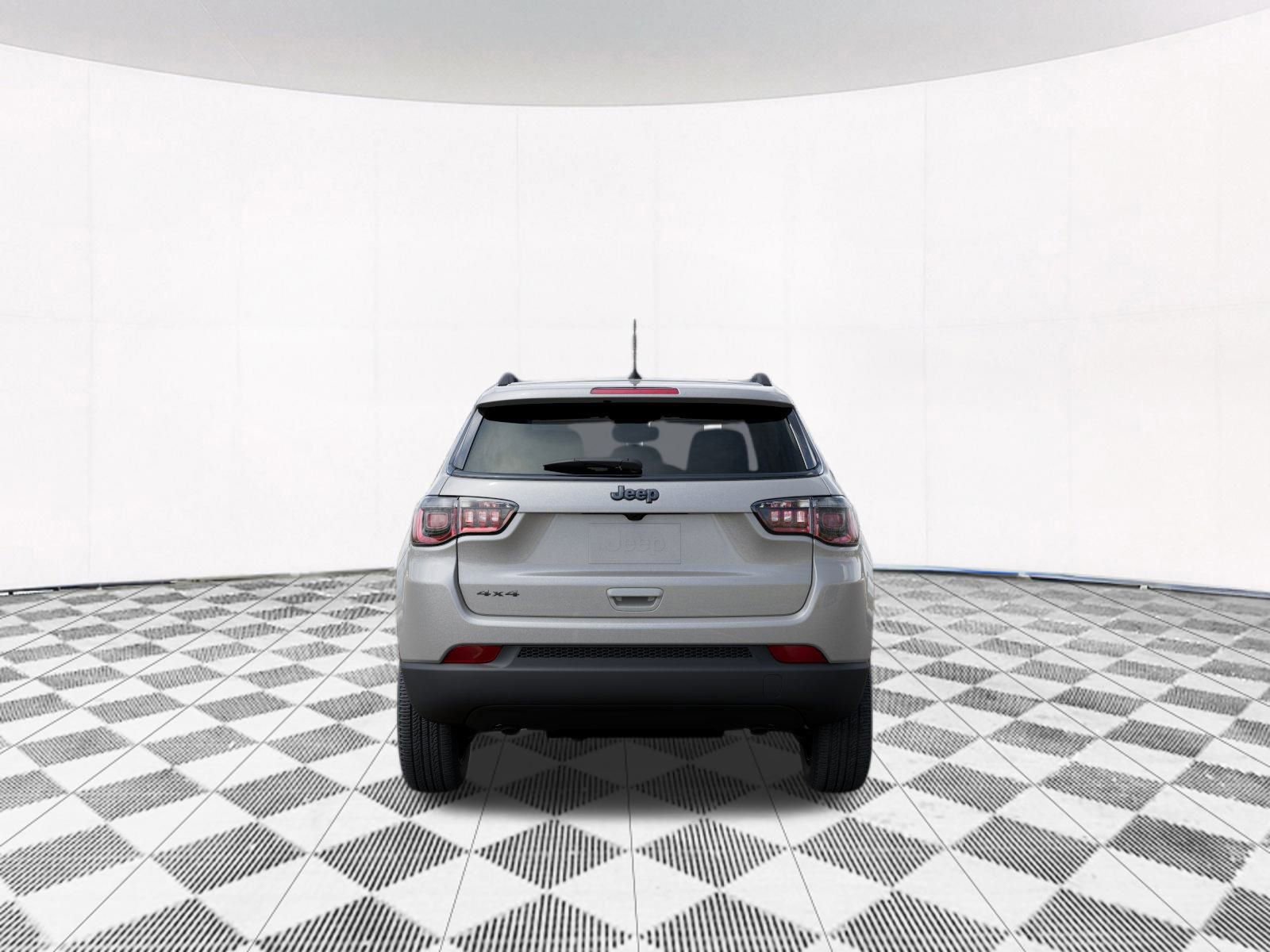 New 2026 Jeep Compass Latitude image 11