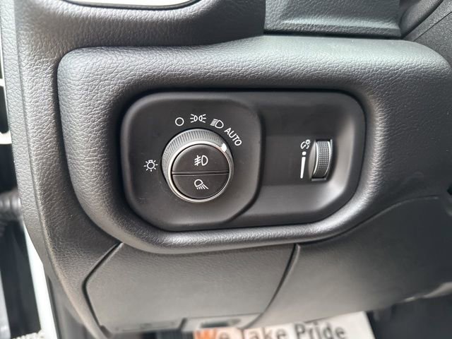 Used 2025 RAM 3500 Big Horn image 16