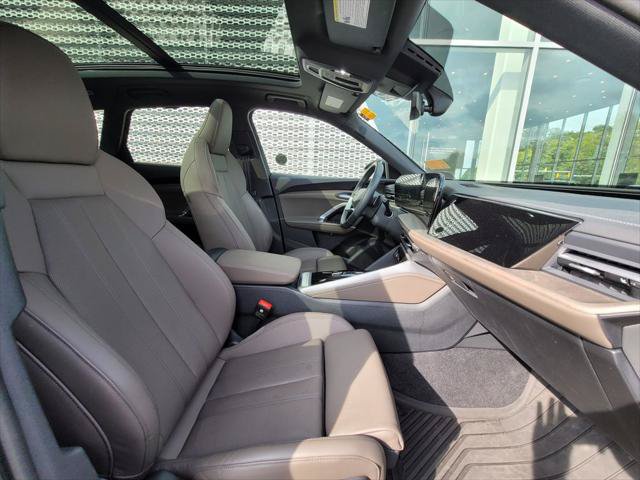 Certified 2025 Audi Q5 Premium w/ Premium Plus AWD/4WD image 24