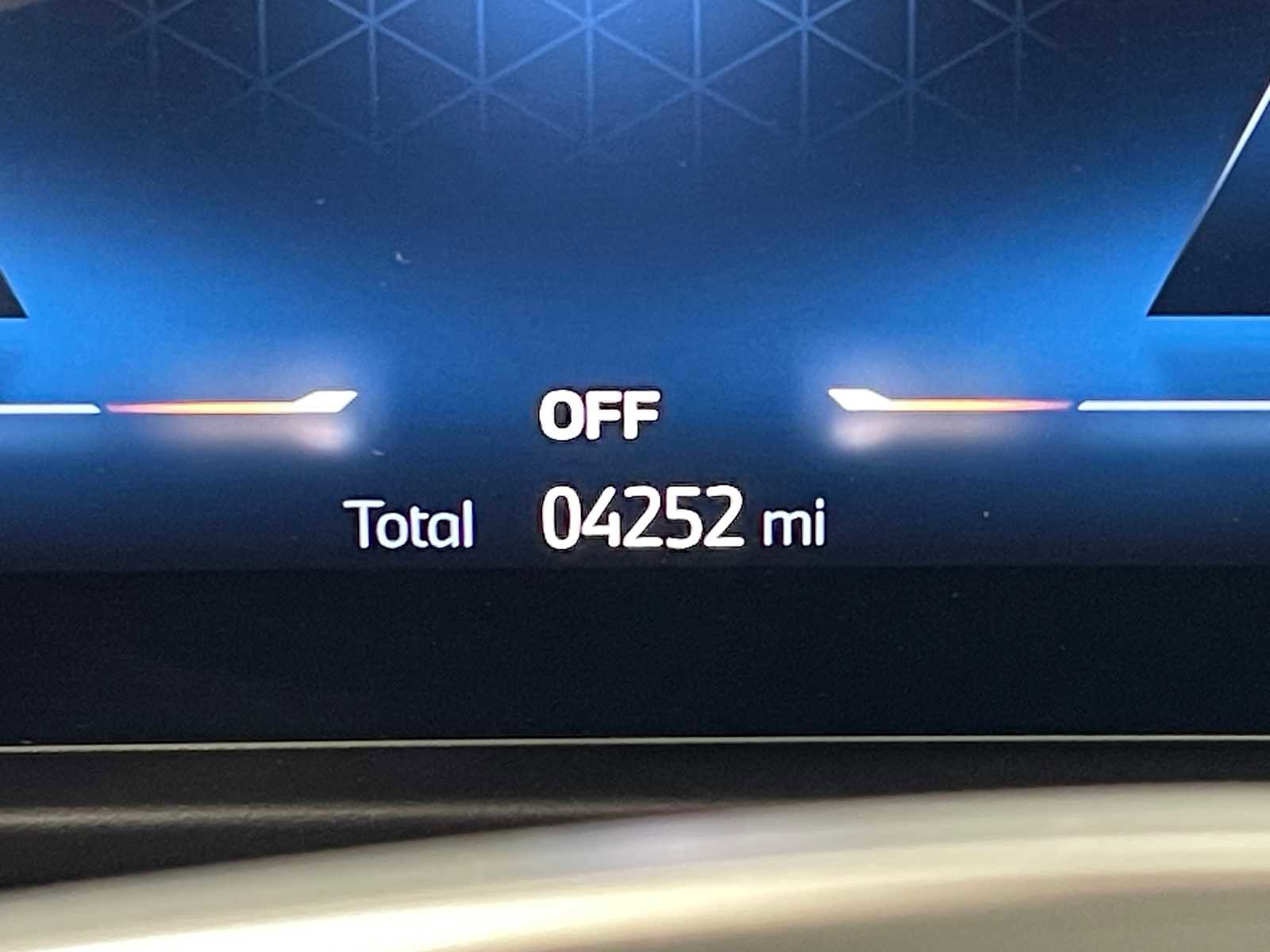 Used 2025 BMW i4 eDrive40 w/ Premium Package image 22