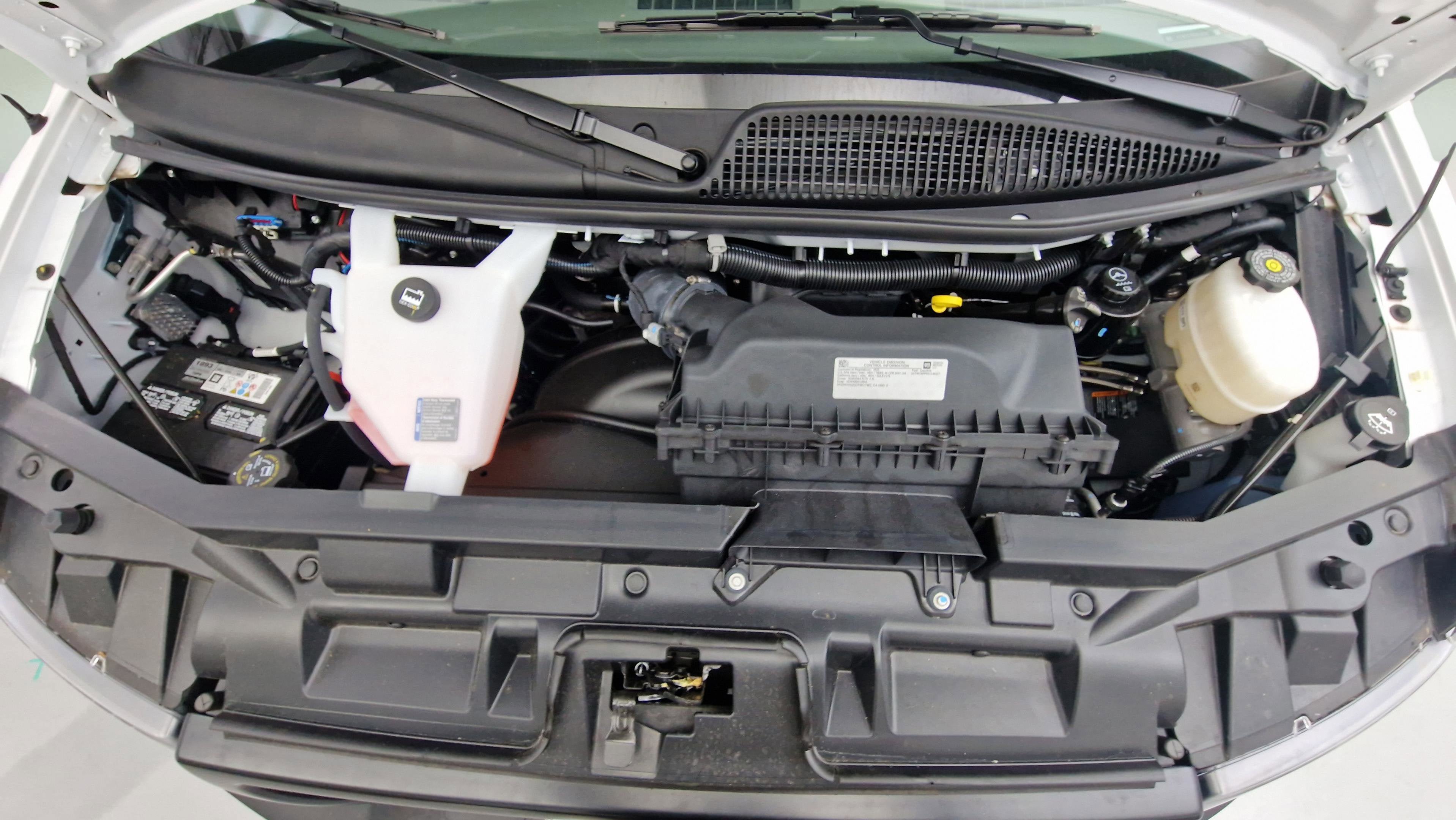 New 2025 GMC Savana 2500 w/ Driver Convenience Package RWD image 18