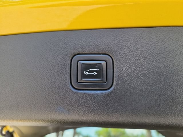 Used 2023 Chevrolet Blazer RS AWD/4WD image 11