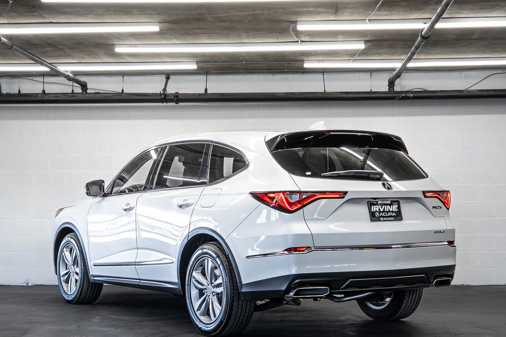Certified 2024 Acura MDX SH-AWD image 3