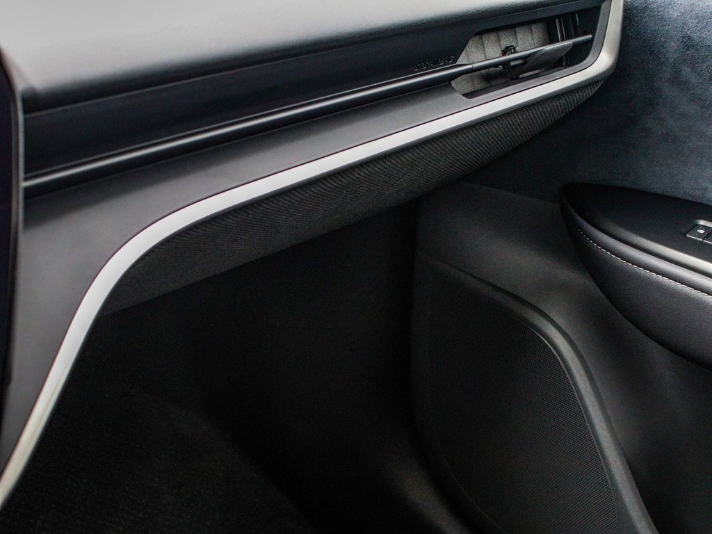 Used 2023 Lexus RZ 450e Premium w/ Accessory Package (Z1) image 18