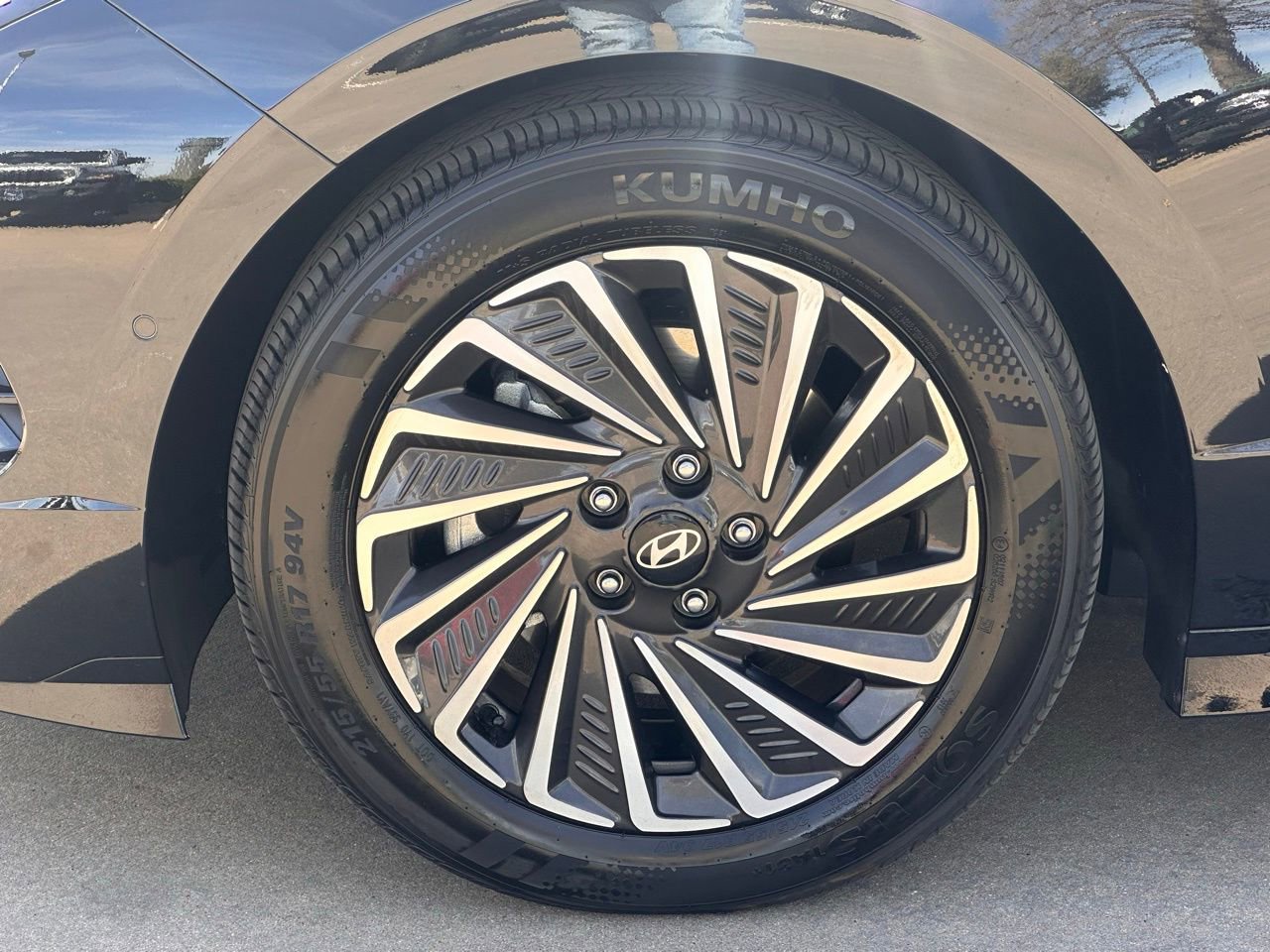 Certified 2025 Hyundai Sonata Limited image 12