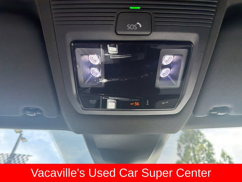 Used 2025 Volkswagen Atlas Cross Sport SE FWD image 21
