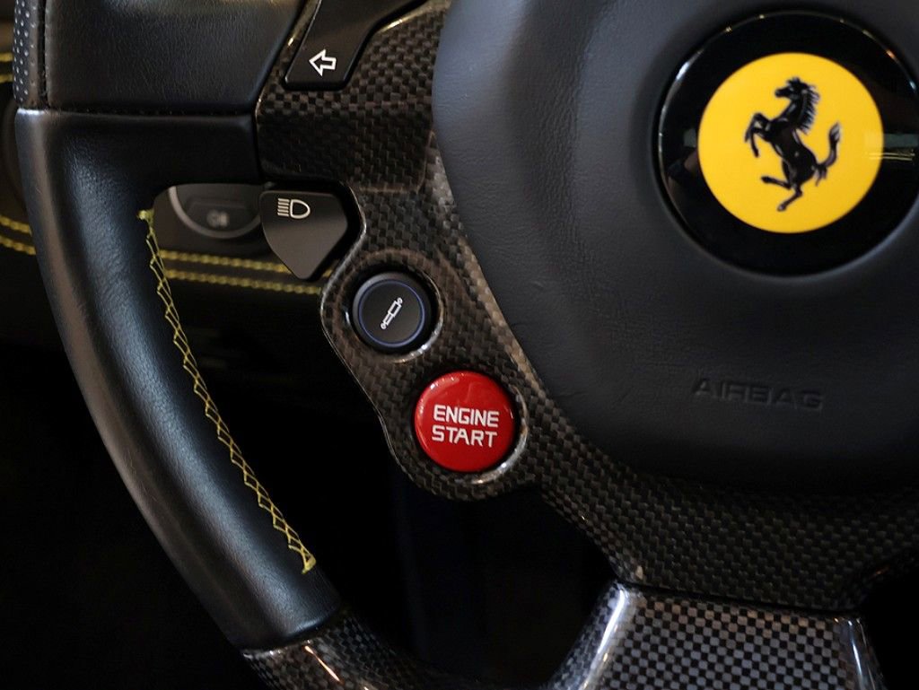 Used 2011 Ferrari 458 Italia Coupe RWD image 90