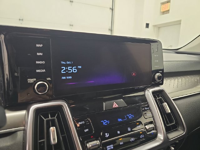 Used 2023 Kia Sorento EX FWD image 22
