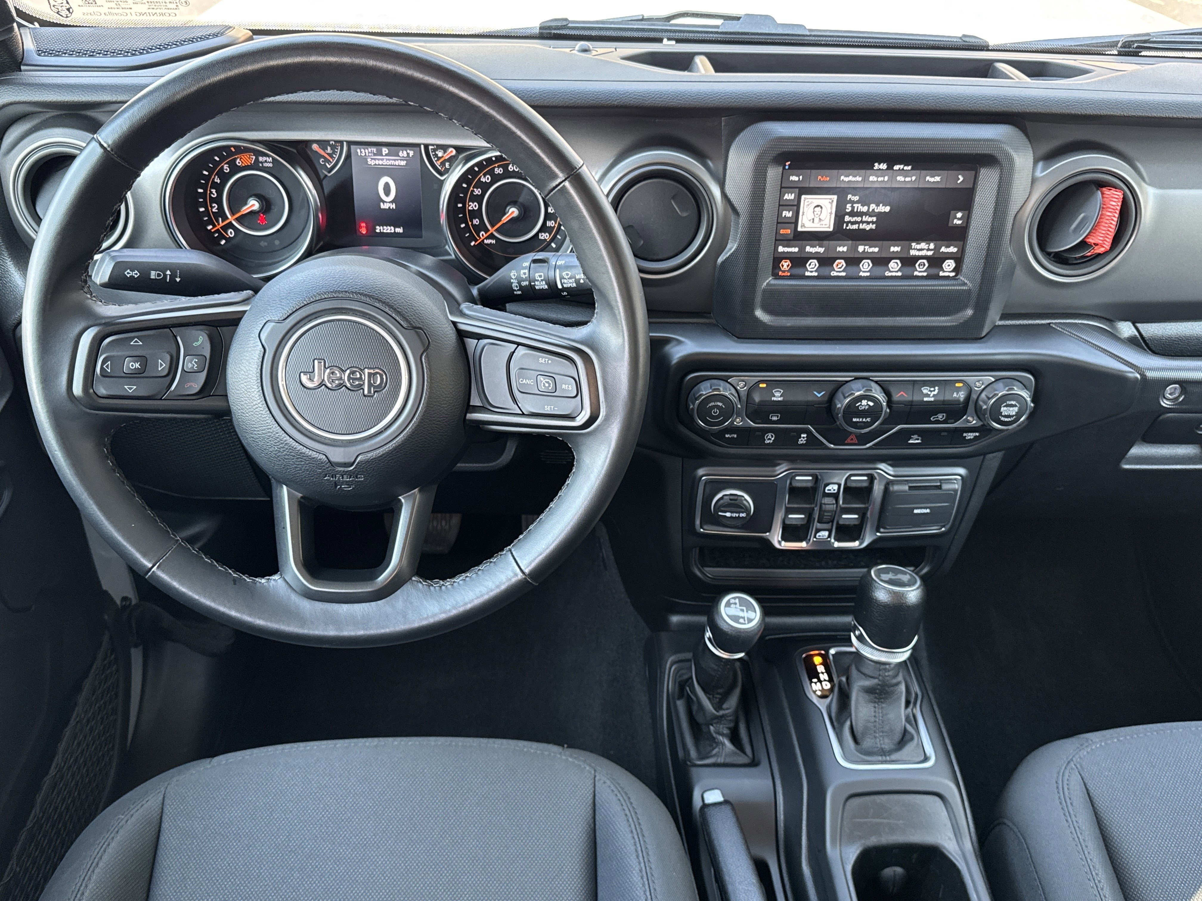 Used 2022 Jeep Wrangler Unlimited Sport AWD/4WD image 27