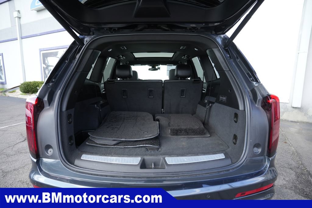 Used 2022 Cadillac XT6 Premium Luxury image 15