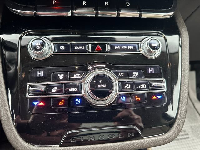 Used 2020 Lincoln Corsair Reserve w/ Equipment Group 202A AWD/4WD image 35