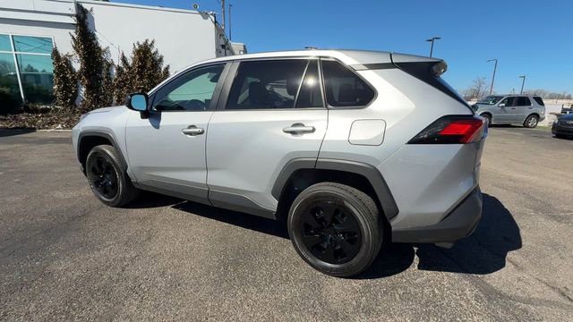Used 2025 Toyota RAV4 LE image 6