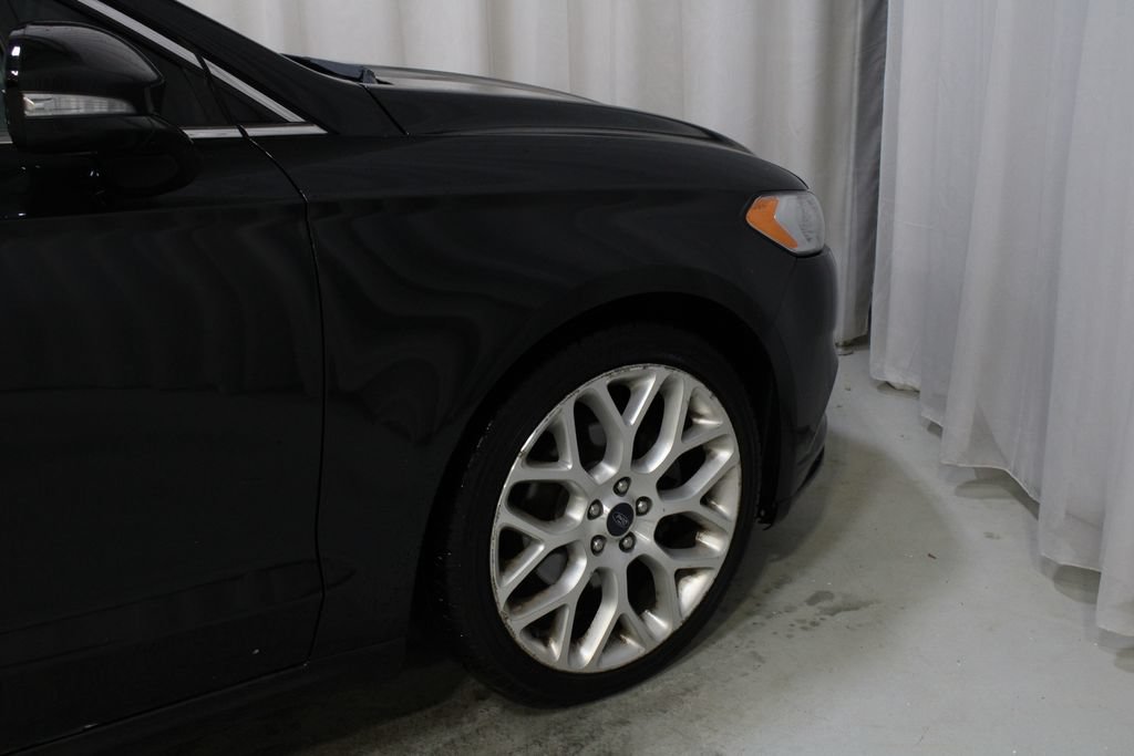 Used 2014 Ford Fusion Titanium AWD/4WD image 28