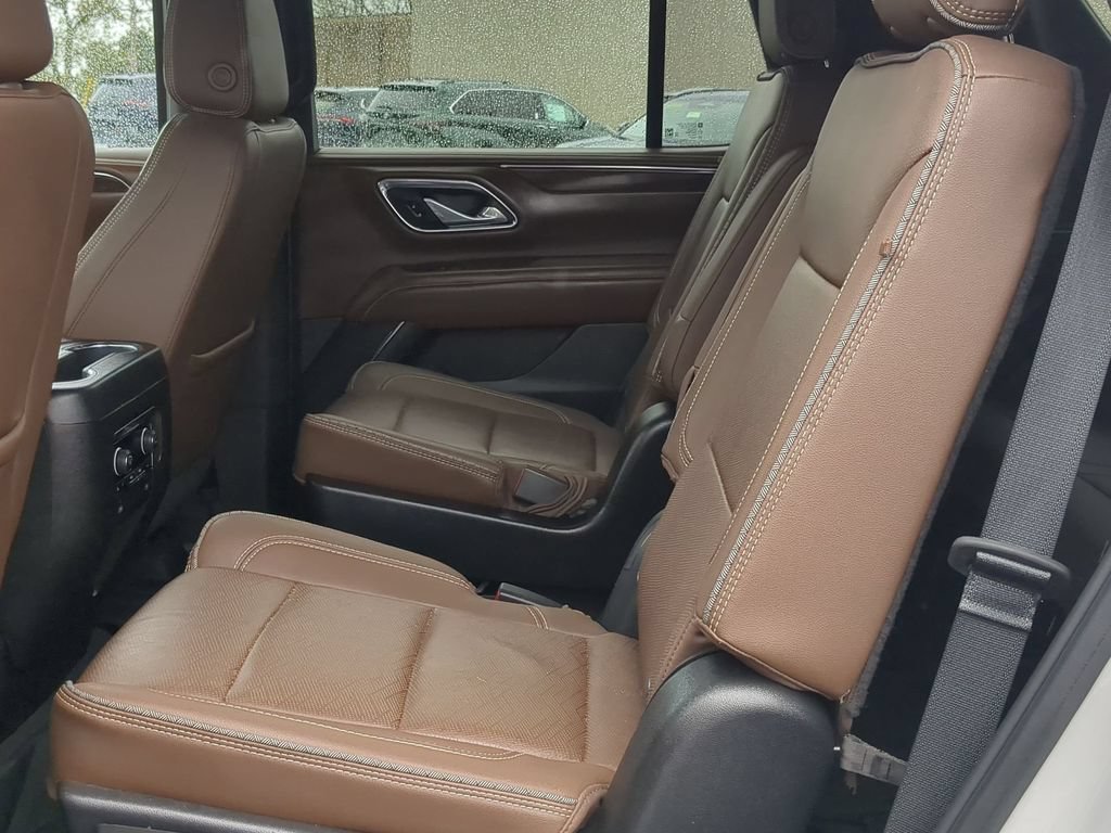 Used 2023 Chevrolet Tahoe High Country AWD/4WD image 23