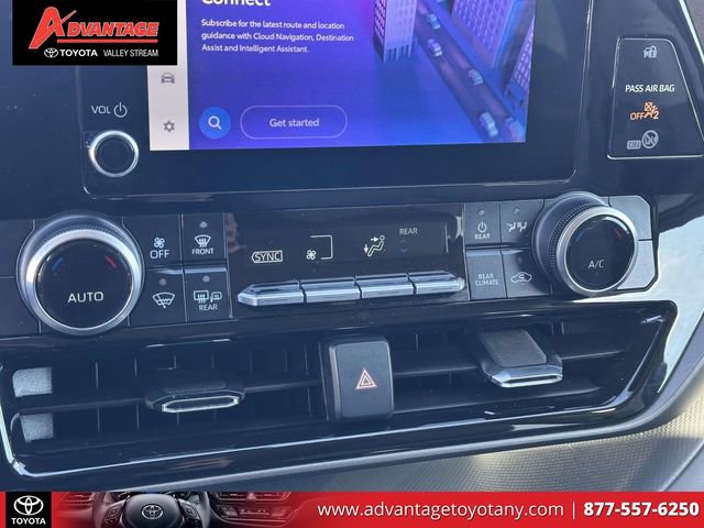 Used 2023 Toyota Highlander LE image 32