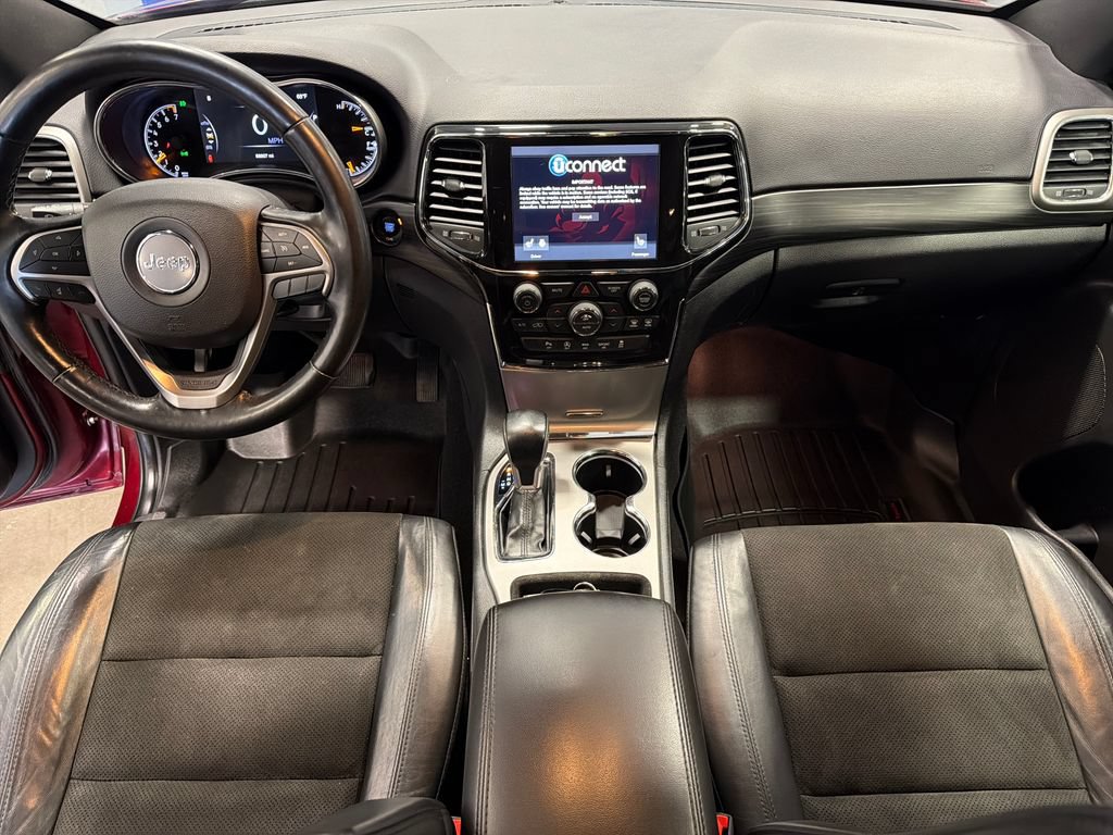 Used 2021 Jeep Grand Cherokee Laredo X AWD/4WD image 5