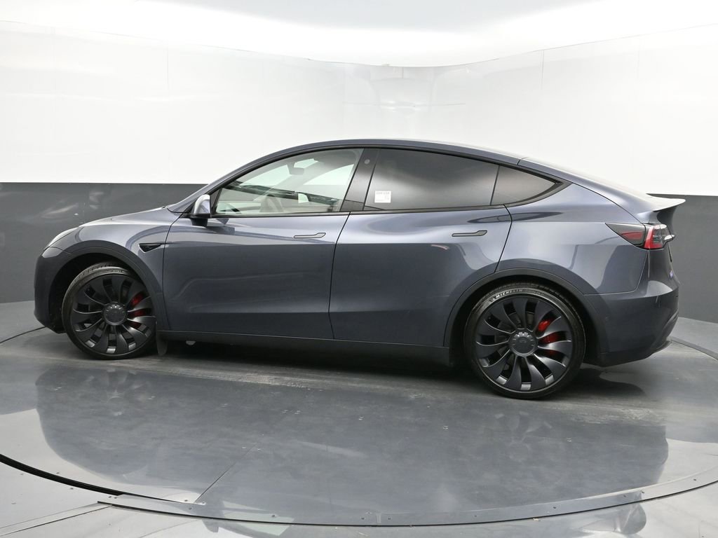 Used 2022 Tesla Model Y Performance AWD/4WD image 38