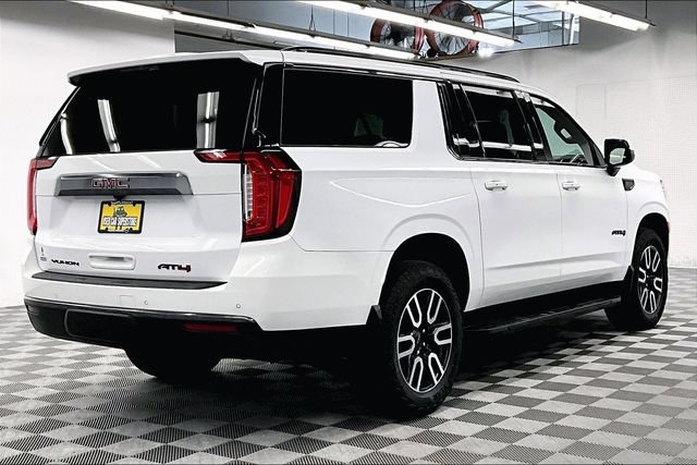 Used 2024 GMC Yukon XL AT4 AWD/4WD image 14