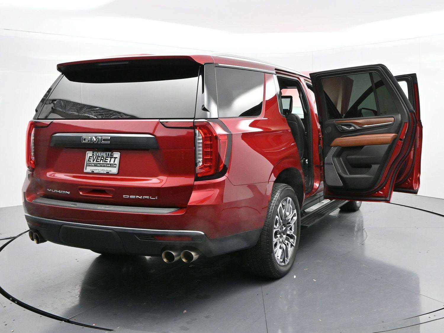 Used 2024 GMC Yukon Denali Ultimate image 43