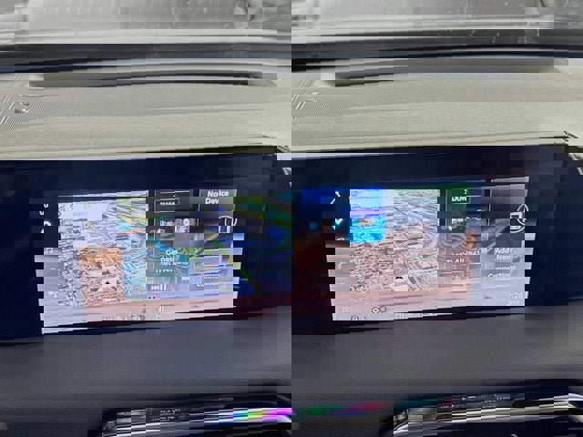 New 2025 Nissan Armada SL w/ Captain's Chari Seat Package image 13