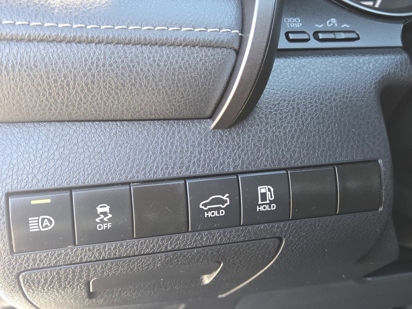 Used 2024 Toyota Camry SE image 22