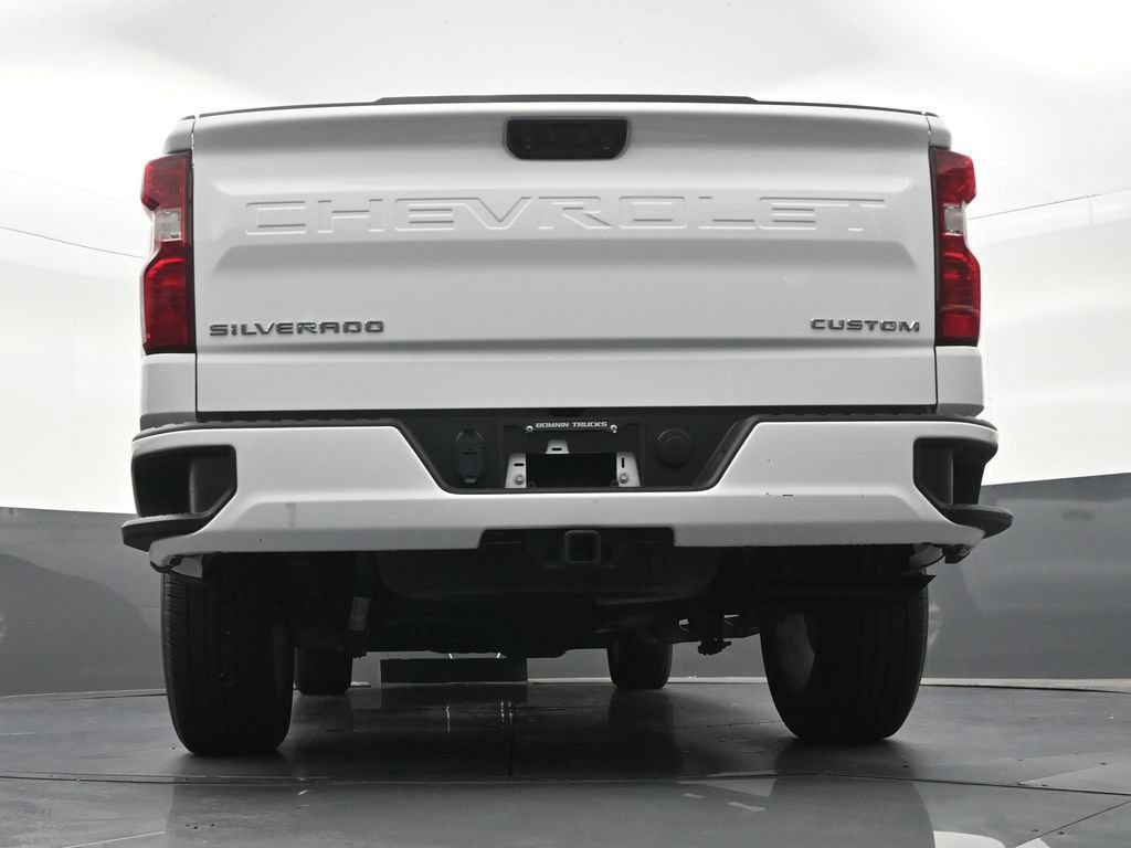 Used 2023 Chevrolet Silverado 1500 Custom RWD image 26