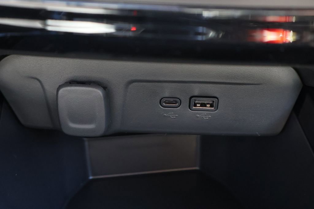 New 2026 Chevrolet Trax LT w/ Driver Confidence Package FWD image 33