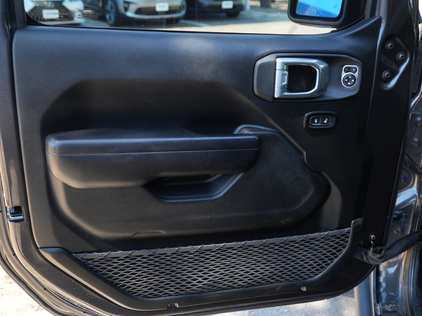 Used 2021 Jeep Wrangler Unlimited Sport AWD/4WD image 11
