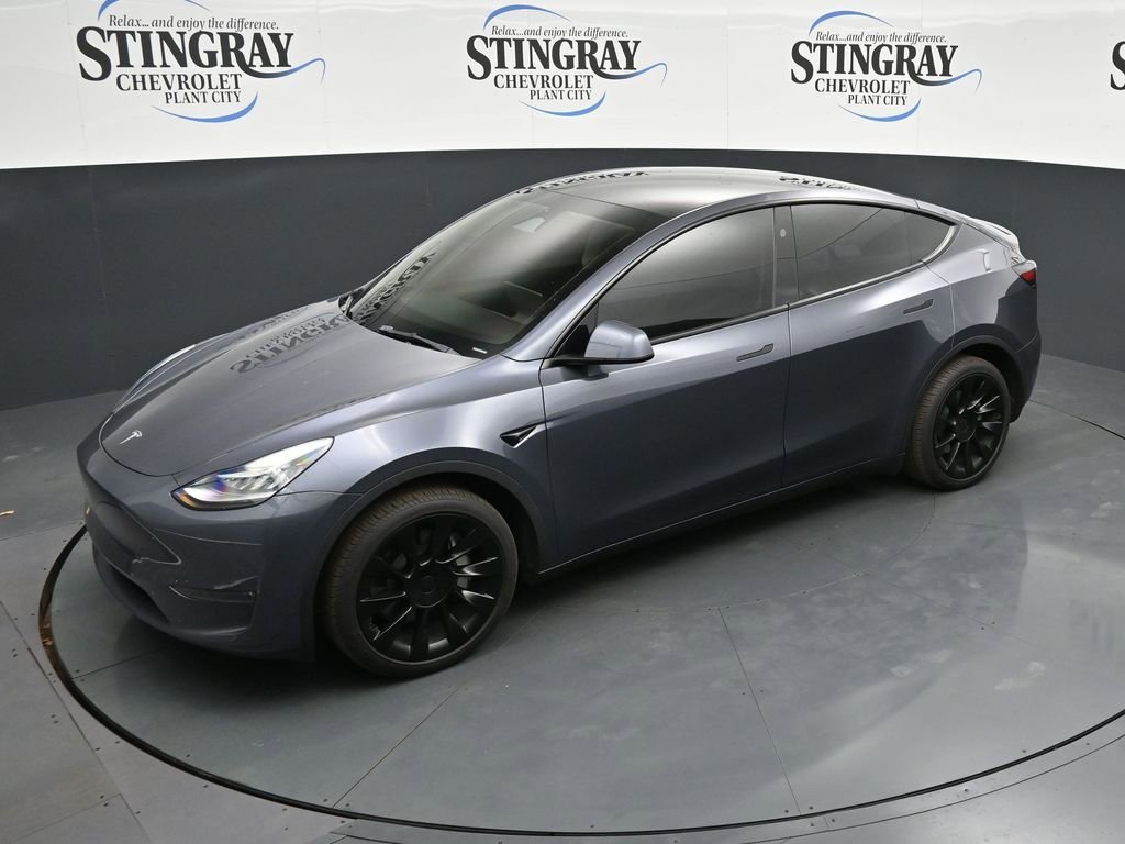Used 2023 Tesla Model Y Long Range AWD/4WD image 11