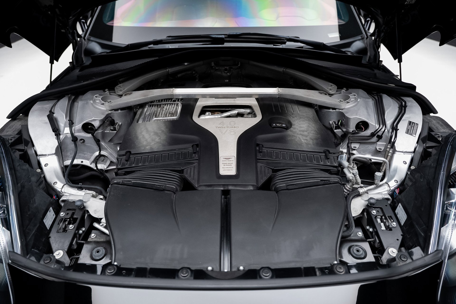 Used 2021 Aston Martin DBX image 74