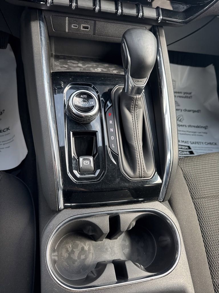 Used 2023 GMC Canyon Elevation w/ Convenience Package image 21