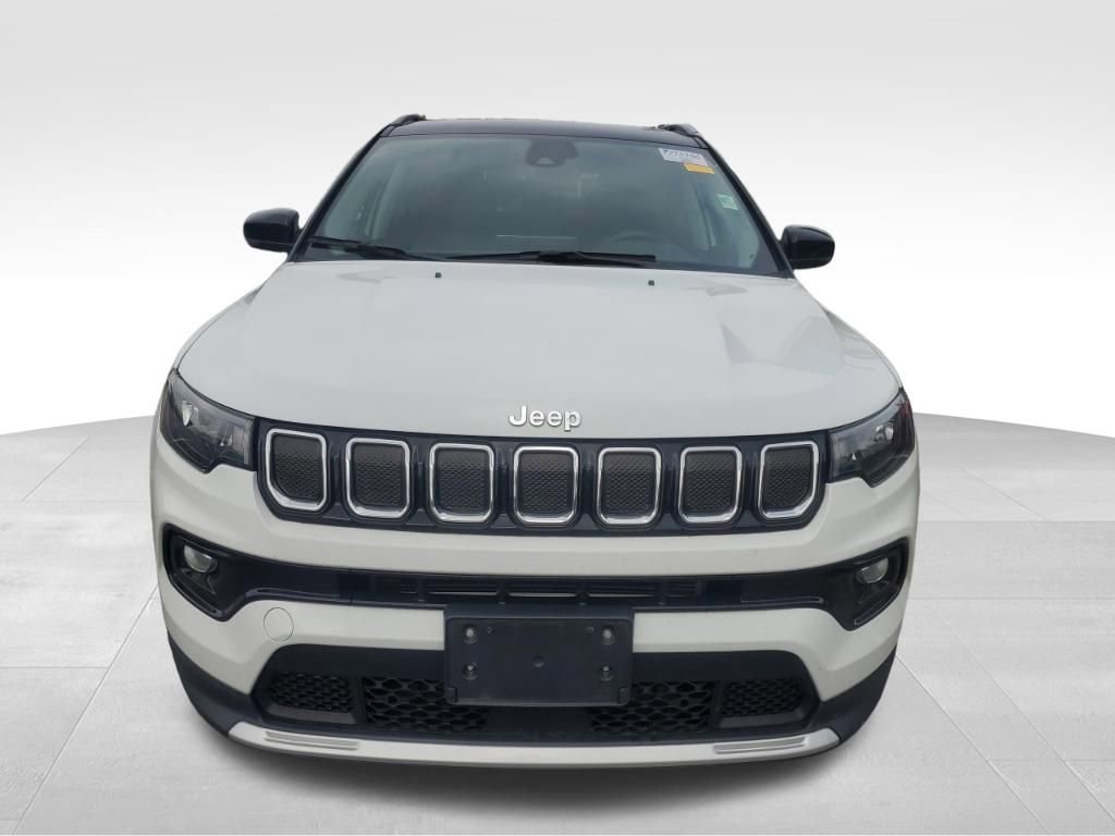 Used 2022 Jeep Compass Limited AWD/4WD image 11