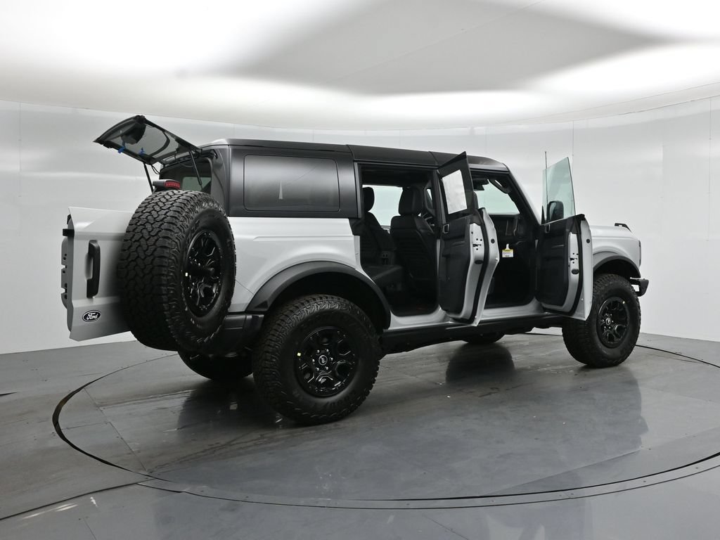 New 2026 Ford Bronco Badlands w/ Wildtrak Package AWD/4WD image 5