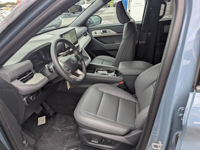 New 2027 Ford Explorer Active w/ Active Comfort Package AWD/4WD image 13