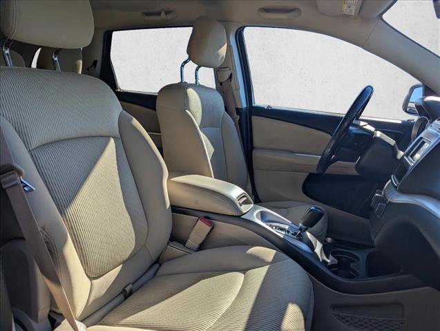 Used 2014 Dodge Journey SE w/ Flexible Seating Group FWD image 29
