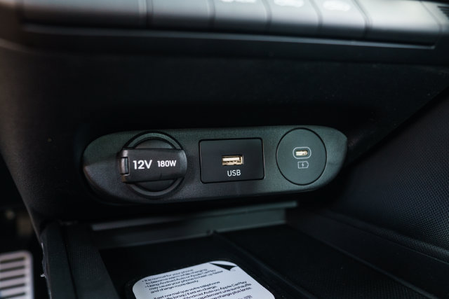 New 2026 Hyundai Elantra Sport FWD image 23