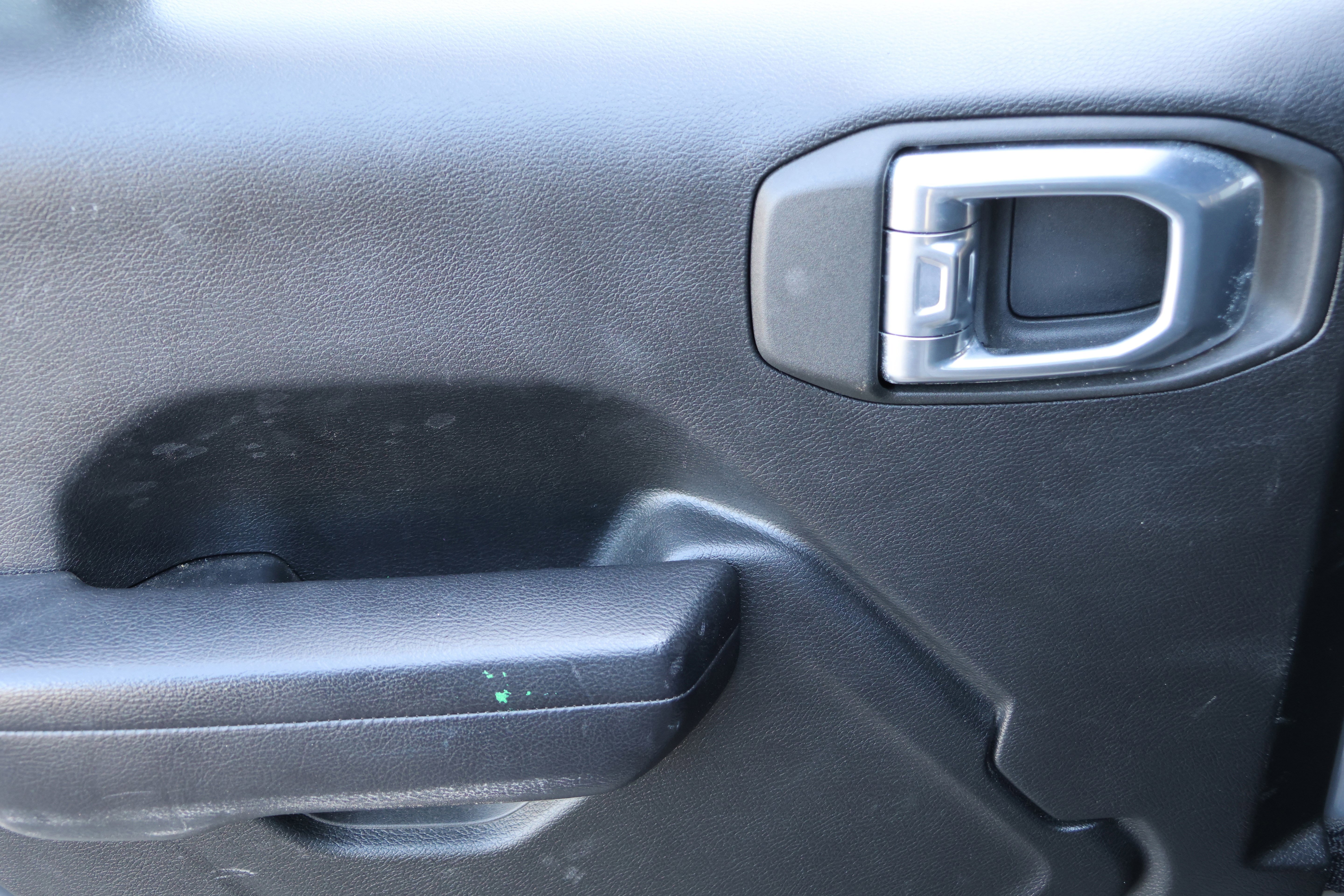 Used 2021 Jeep Wrangler Unlimited Sport image 32