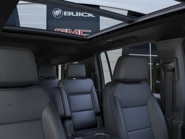 New 2026 GMC Yukon XL Denali w/ Sun & Power Step Package AWD/4WD image 24