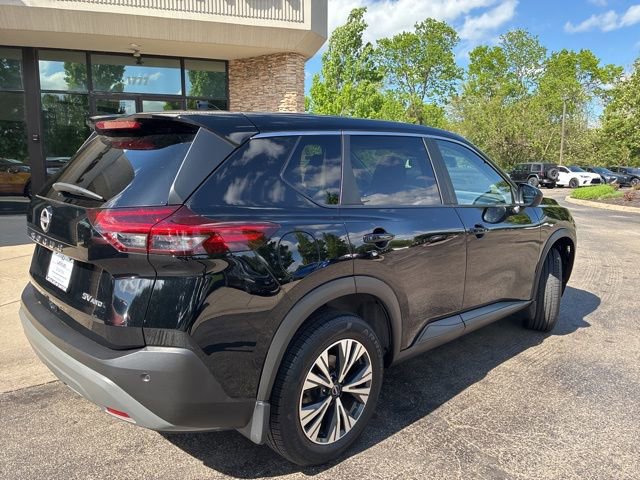 Used 2023 Nissan Rogue SV AWD/4WD image 3