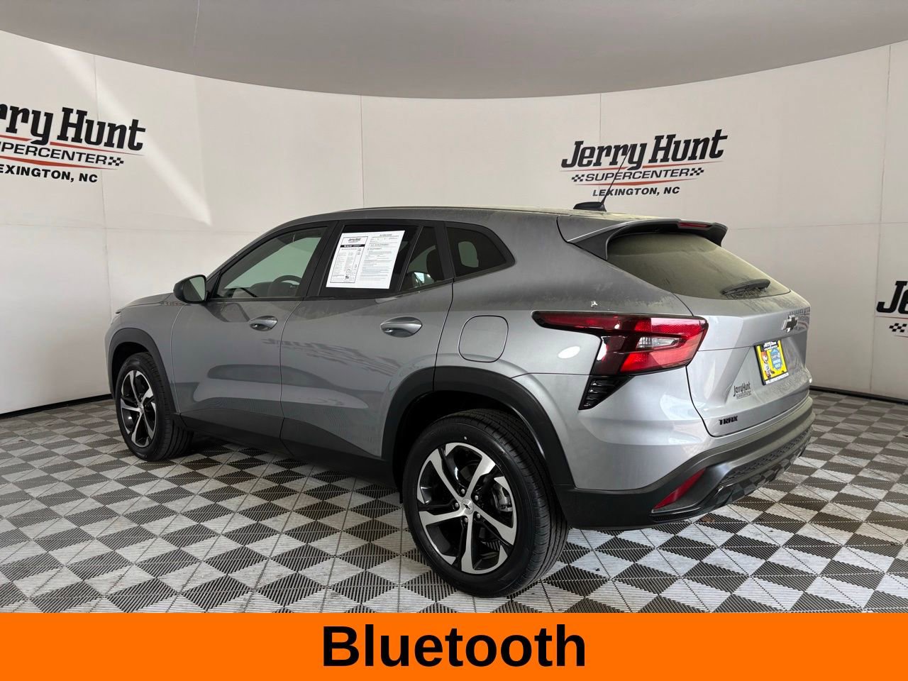 Used 2024 Chevrolet Trax RS image 7