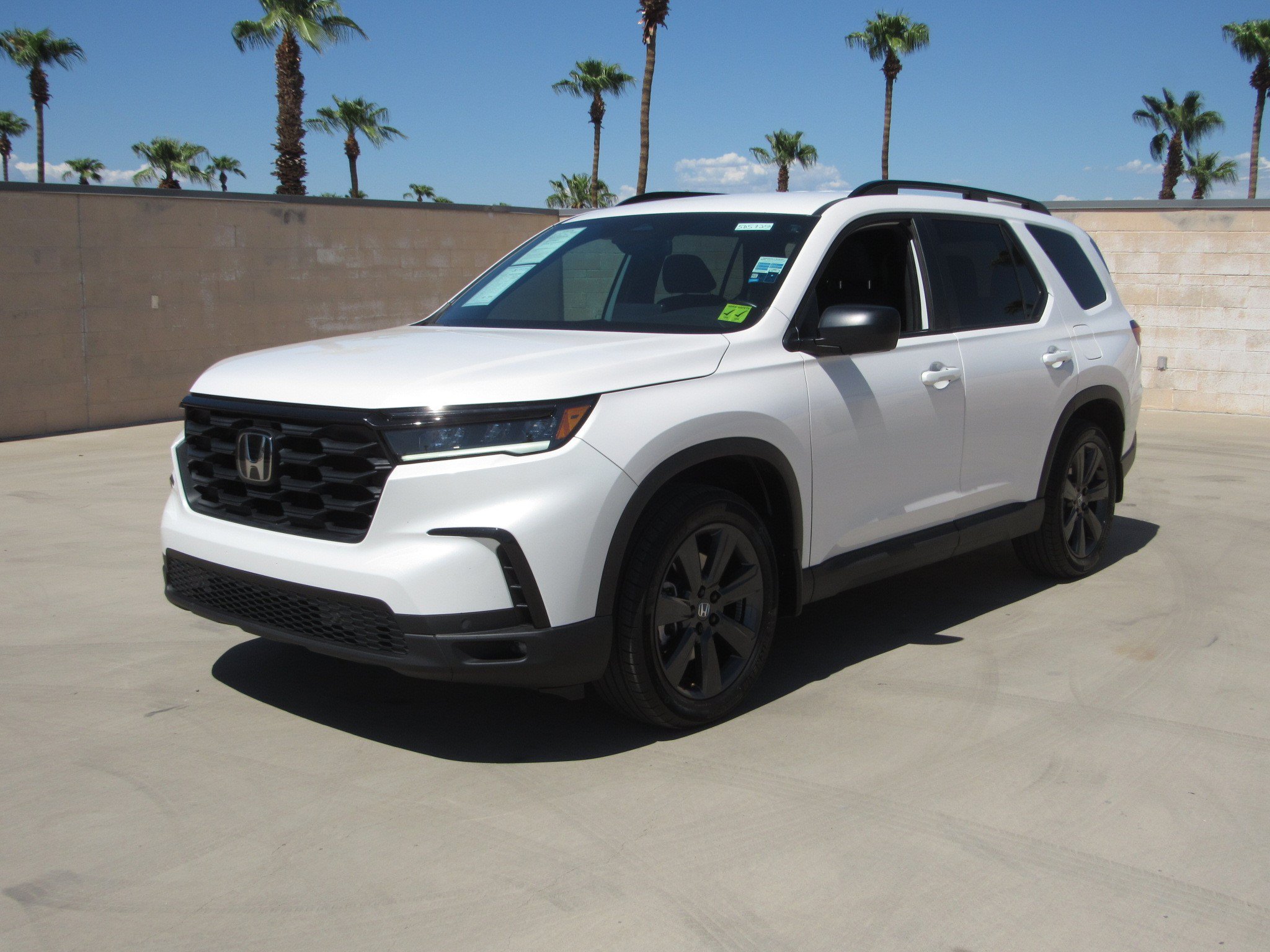 Certified 2025 Honda Pilot Sport