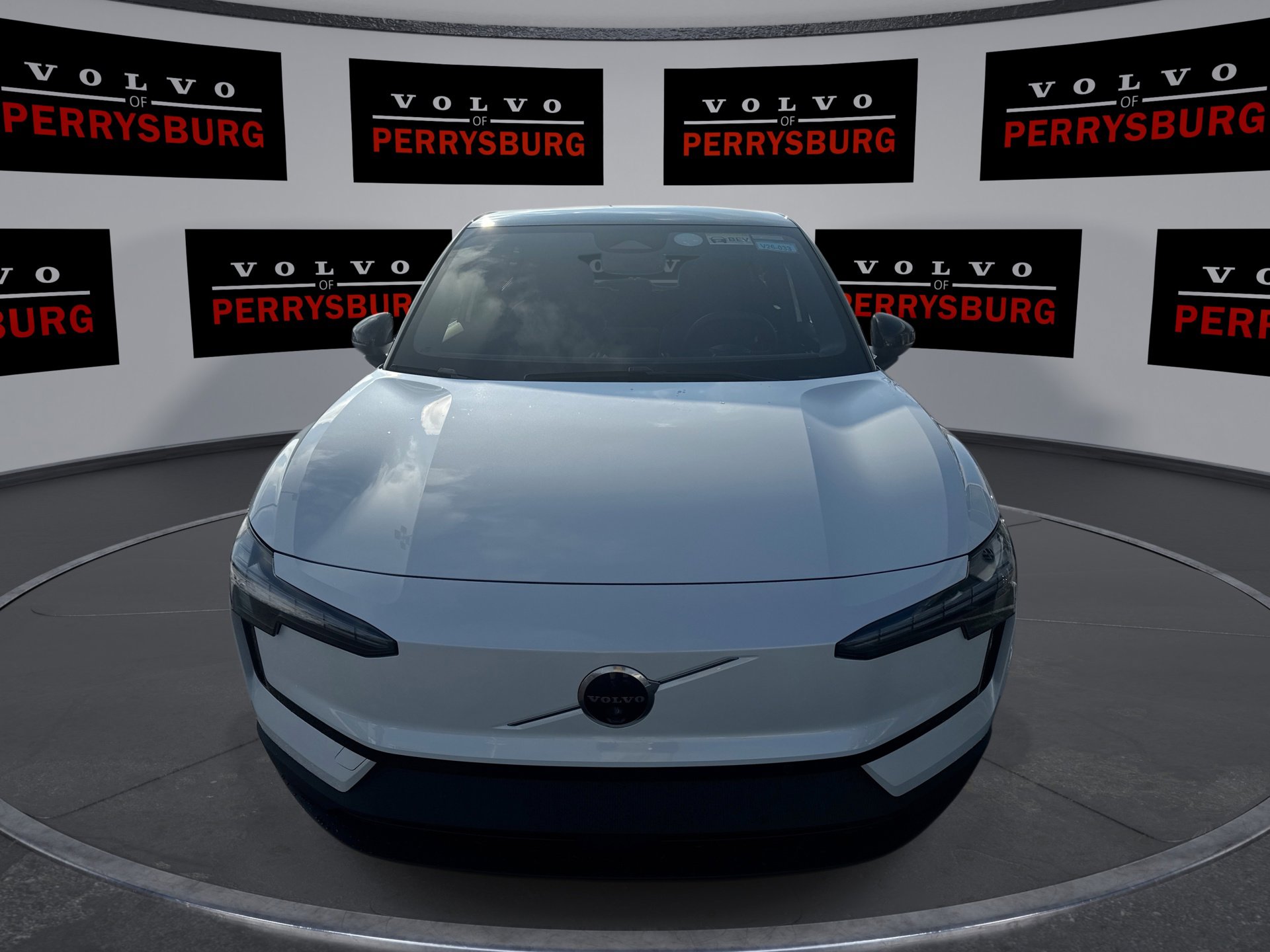 New 2026 Volvo EX30 Ultra image 3