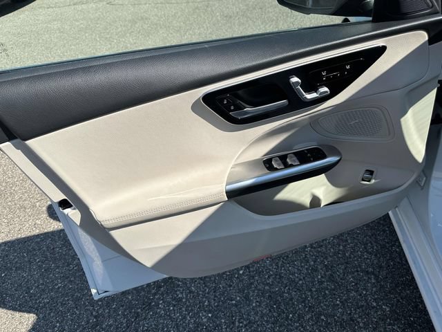 Used 2025 Mercedes-Benz C 300 4MATIC Sedan image 20