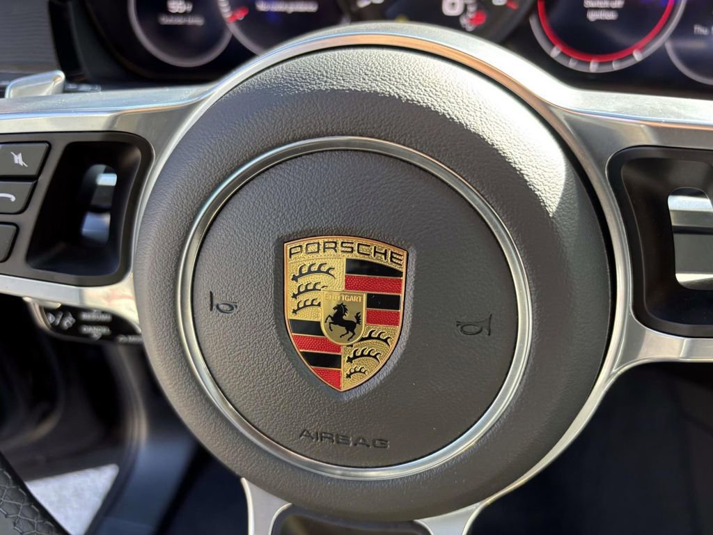 Certified 2022 Porsche Cayenne image 29